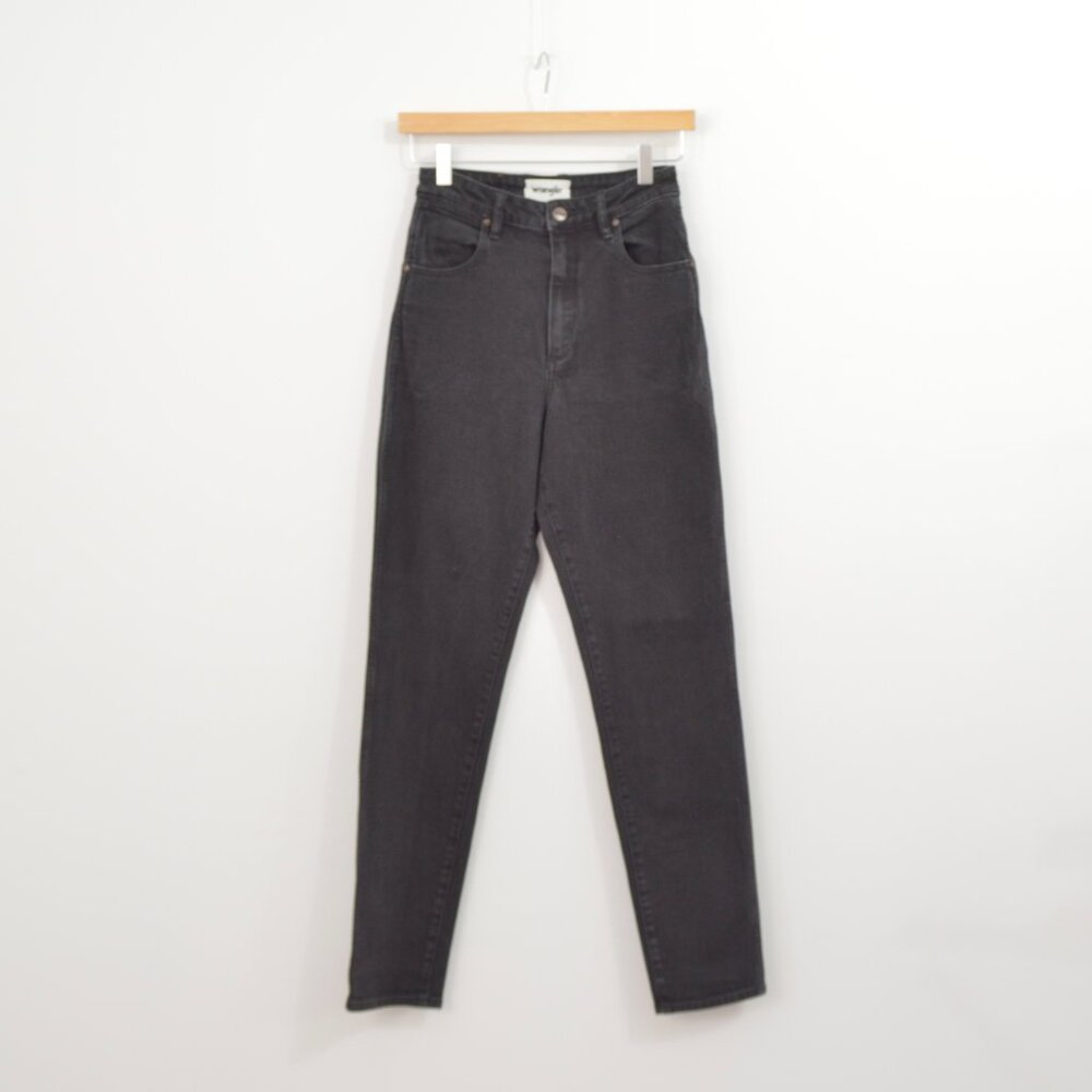 washed black high waisted straight leg wranglers size 4